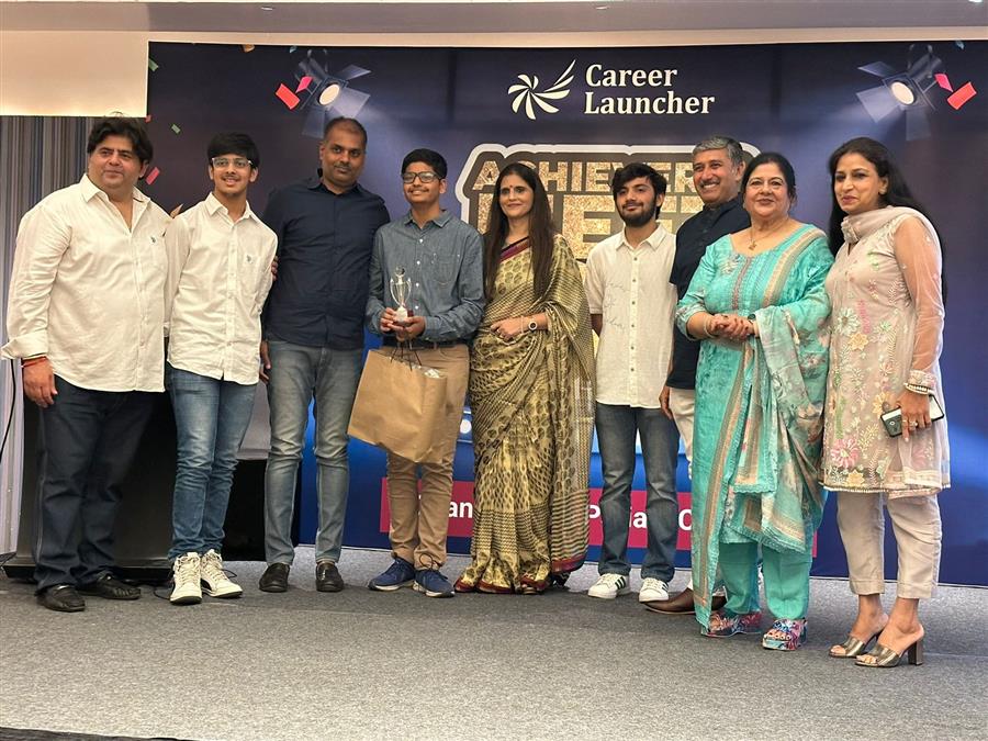 अथक मेहनत, पागलों सा जुनून,अनुशासन ही दिलाते हैं कम्पीटिशन में सफलता - भरत जैन