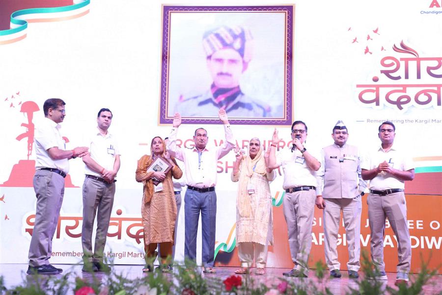 एलन चंडीगढ़ ने किया करगिल शहीदों के परिजनों का सम्मान