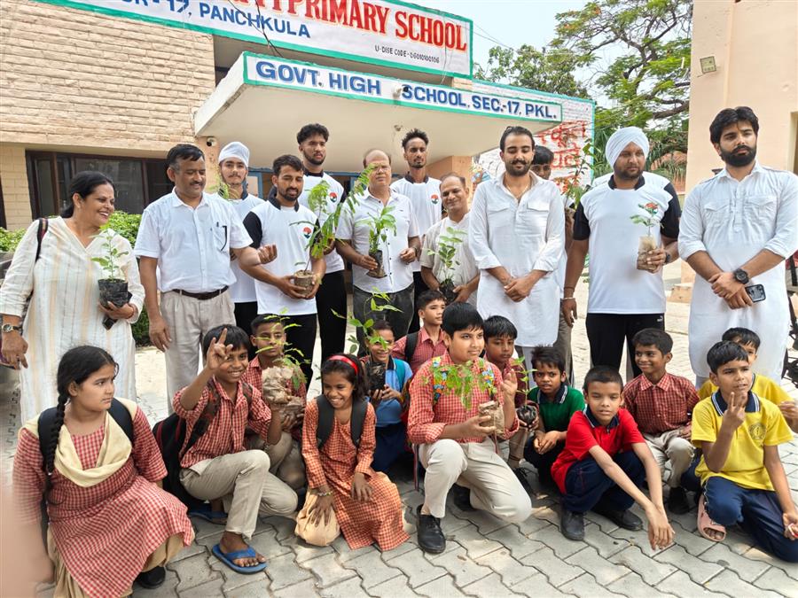 बुडो काई डू मिक्स्ड मार्शल आर्ट्स फेडरेशन ऑफ इंडिया के खिलाड़ियों ने लगाए पौधे