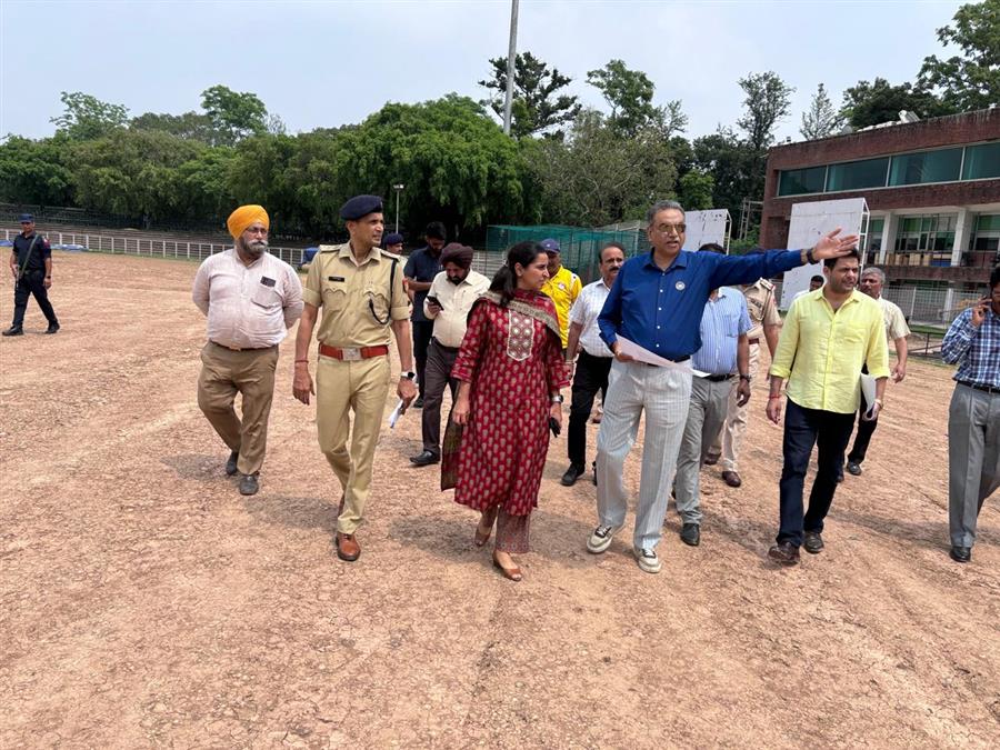 उद्घाटन समारोह से पूर्व चंडीगढ़ पुलिस और यूटीसीए उच्चाधिकारियों ने लिया प्रबंधों का जायजा