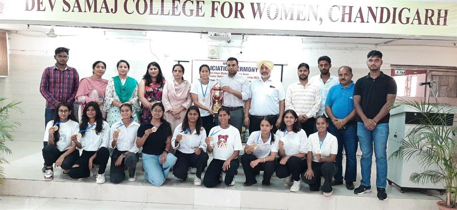 नेटबॉल स्पोर्ट्स प्रमोशन एसोसिएशन चंडीगढ़ ने नेटबॉल महिला टीम  को किया सम्मानित