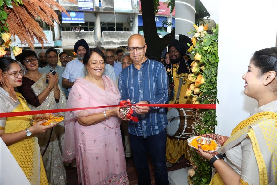 तनिष्क ने चंडीगढ़ में शुरू किया शानदार नया स्टोर