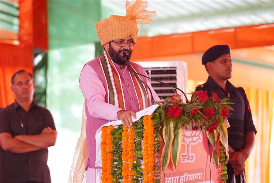 हुड्डा पिता-पुत्र बोल रहे पंजाबी हमारी संस्क़ृति से मेल नहीं खाते : मुख्यमंत्री नायब सिंह सैनी