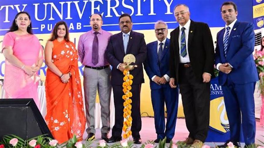 एमिटी यूनिवर्सिटी पंजाब ने भव्य ओरिएंटेशन कार्यक्रम के साथ 2024 बैच का स्वागत किया