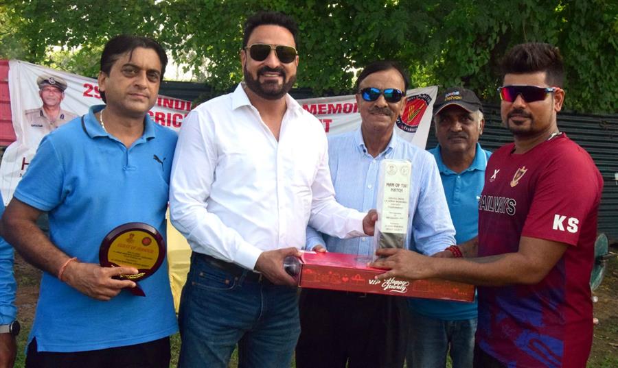 भारतीय रेलवे, हरियाणा क्रिकेट एसोसिएशन कोल्ट्स, पंजाब क्रिकेट क्लब, पीसीए कोल्ट्स और सोनी सीसी ने लीग मैच जीते