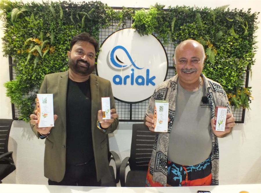 आरलैक जे सी बेस्ट पैन रिलीफ आयल की विश्वनीयता के आधार पर बिना फीस लिए ब्रांड अम्बेस्डर बने बॉलीवुड अभिनेता गिरीश थापर