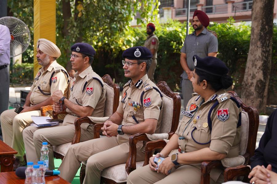 पंजाब पुलिस के डीजीपी गौरव यादव ने 'कासो फॉर सेफ नेबरहुड' ऑपरेशन का स्वंय नेतृत्व किया