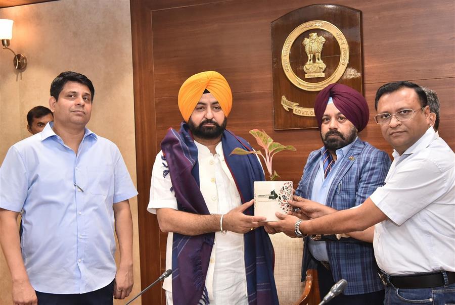 शहरों के योजनाबद्ध विकास के दौरान पर्यावरण से खिलवाड़ और अवैध कॉलोनियों को बर्दाश्त नहीं किया जाएगा