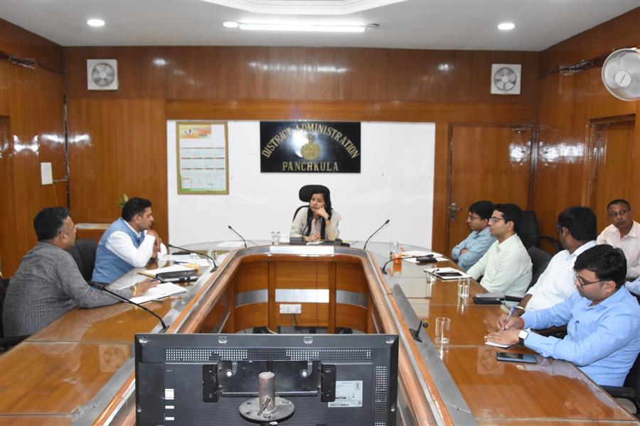 किसानों के लिए आने वाले दो दिनों में पैक्सों पर और आएगी डीएपी खाद - उपायुक्त