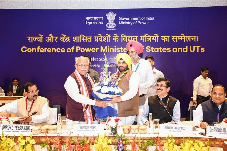हरभजन सिंह ई.टी.ओ द्वारा उत्तरी राज्यों में पराली की समस्या के समाधान के लिए केंद्र से बायोमास पावर प्रोजेक्ट्स के लिए सब्सिडी की मांग