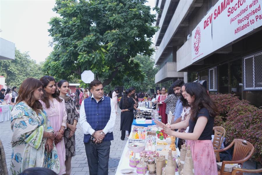 देव समाज कॉलेज ऑफ एजुकेशन ने ‘हुनर उत्सव’ का आयोजन किया