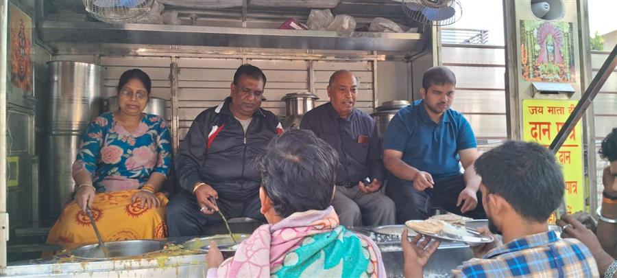 श्री श्याम करुणा फाउंडेशन ने आयोजित किया 140वां अन्न भंडारा