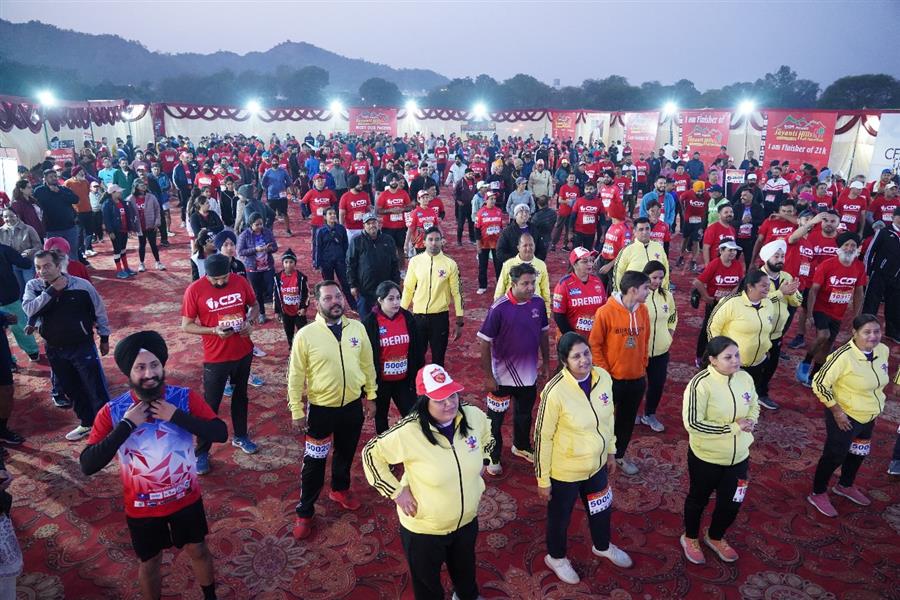 माता जयंती हिल्स हाफ मैराथन में 800 से अधिक धावकों ने दिखाया दम