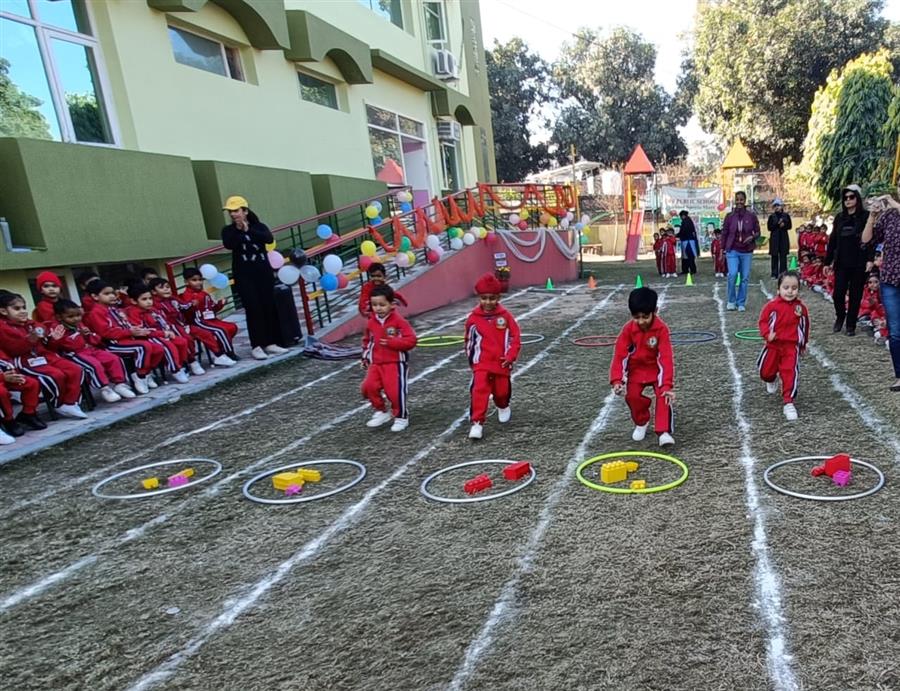 सीआरबी पब्लिक स्कूल सेक्टर 7 बी चंडीगढ़ ने स्पोर्ट्स वीक का आयोजन किया
