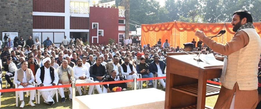 मुख्यमंत्री नायब सिंह सैनी से ब्राह्मण समाज के प्रतिनिधिमंडल ने की मुलाकात, मुख्यमंत्री का किया अभिनंदन