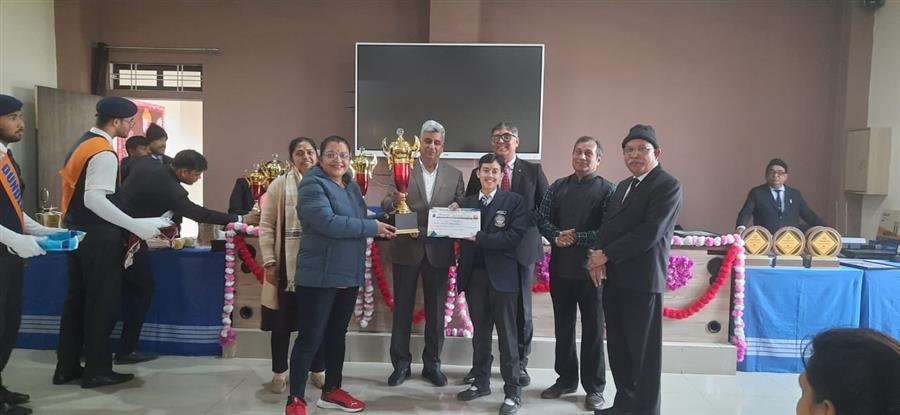 बिरला शिशु विहार की अंशिका ने पेंटिंग प्रतियोगिता में बाजीमारी
