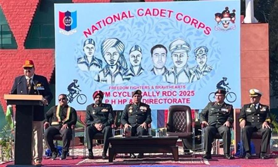 भारत के वीर-एक शौर्य गाथा थीम पर आधारित एनसीसी कैडेटों की साइकिल रैली चण्डीगढ़ पहुंची