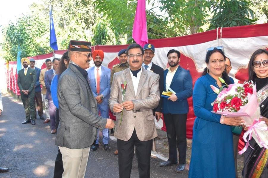 देश में विघटनकारी शक्तियों से मुकाबला करने के लिए सीआरपीएफ गठन किया गया था : विशाल कन्डवाल