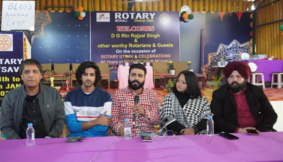 रोटरी, मोहाली द्वारा आयोजित रोटरी उत्सव में प्रतिभावान लोगों को प्लेटफॉर्म प्रदान किया गया