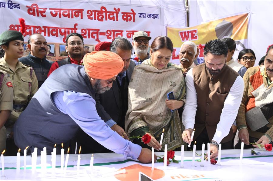 वैलेंटाइन डे को शहीदी दिवस के रूप में मनाए युवा पीढ़ी: रविंदर सिंह