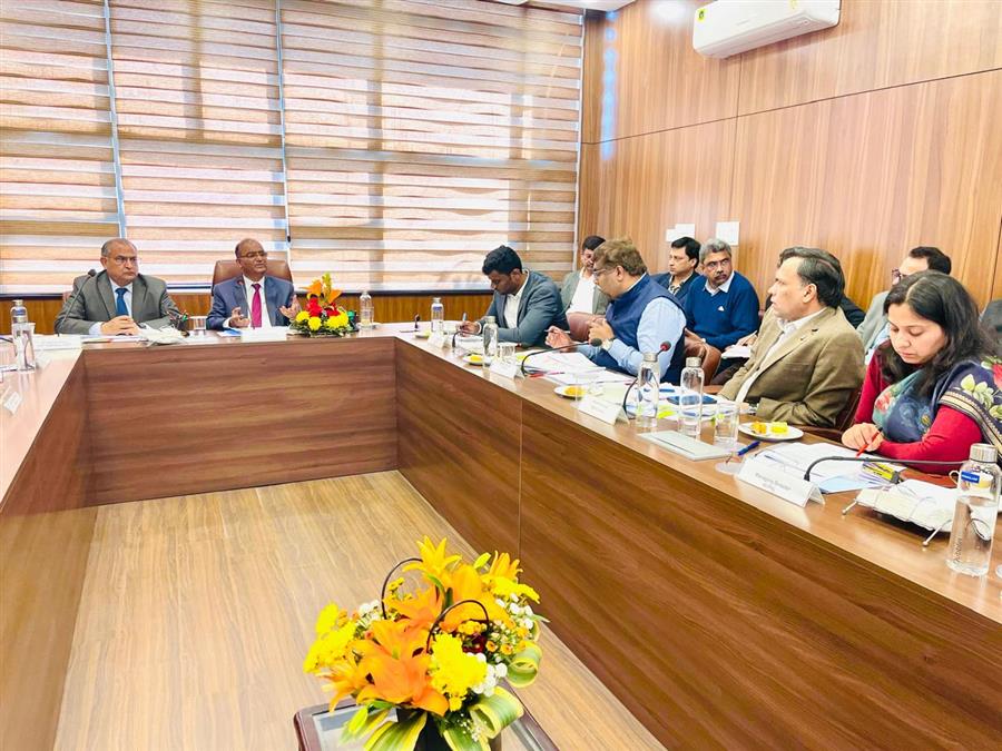 दक्षिण हरियाणा में हो रही उत्तर हरियाणा से अधिक बिजली चोरीएचईआरसी ने बिजली कंपनियों को हानियों को कम करने के दिए निर्देश