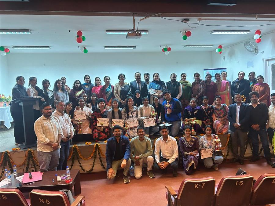 पीयू के सीडीओई में आयोजित हुनर 2025 में 150 छात्रों ने अपनी प्रतिभा से किया मंत्रमुग्ध