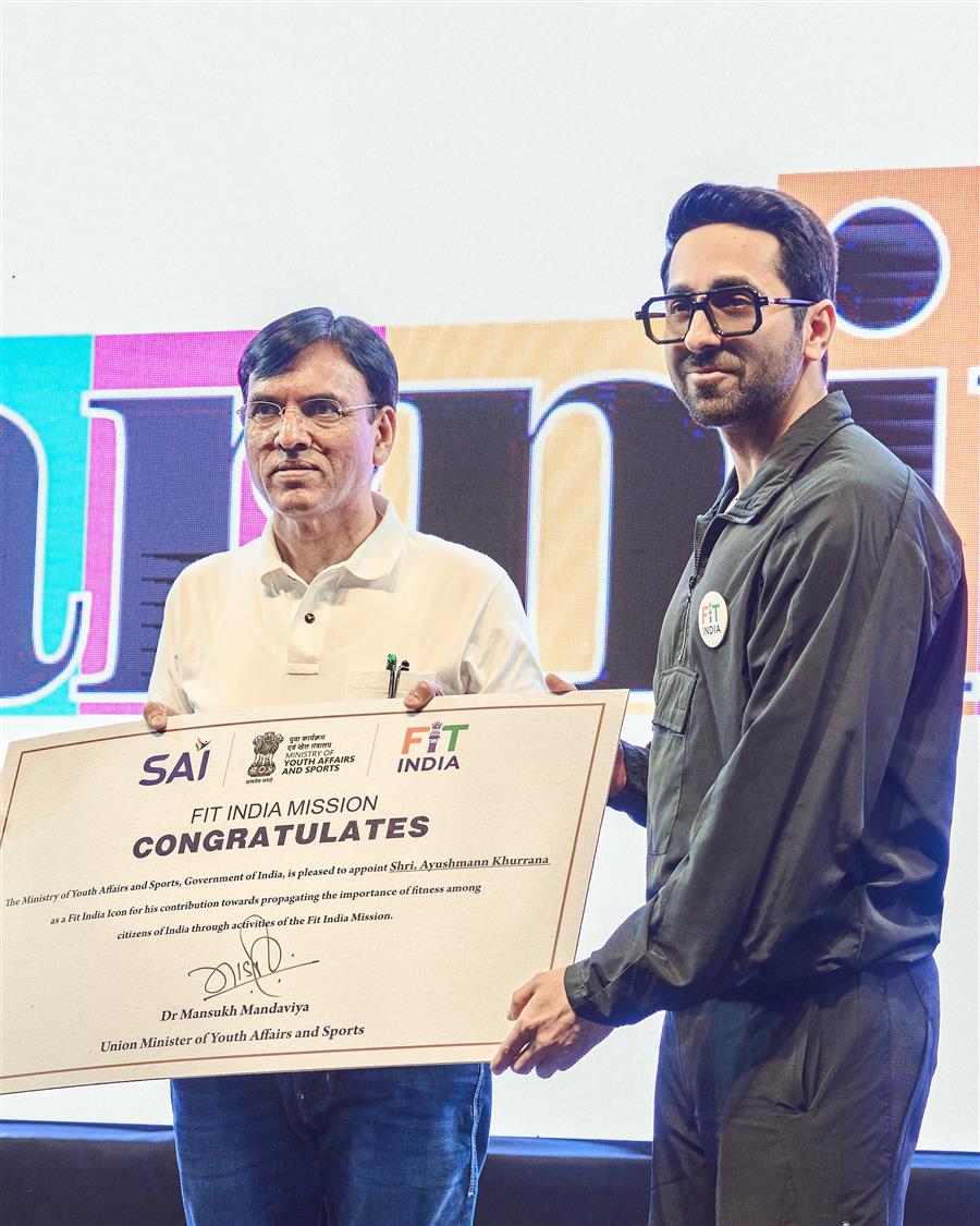 आयुष्मान खुराना बने ‘फिट इंडिया आइकन’