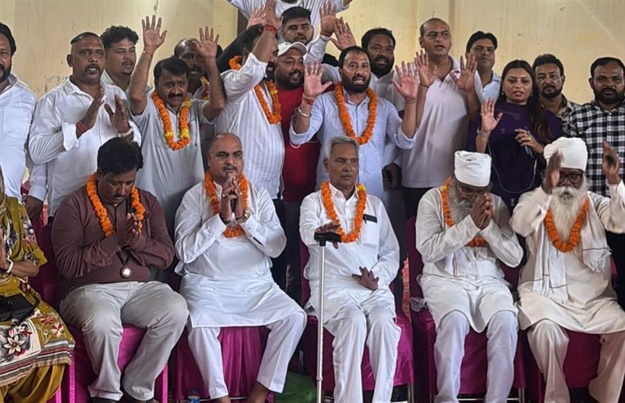 भगवान वाल्मीकि शोभायात्रा की एडवाइज़र कमेटी के गठन के लिए बैठक आयोजित