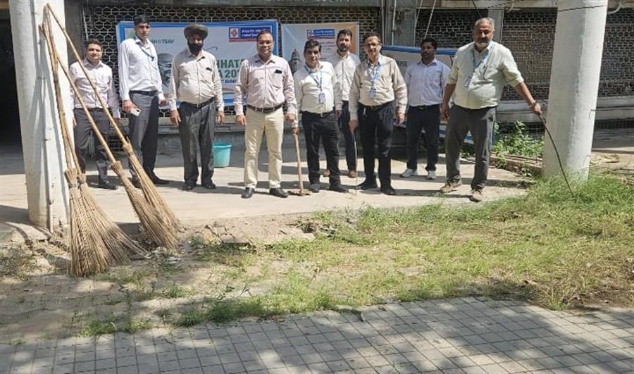 सेंट्रल बैंक ऑफ इंडिया  के ज़ोनल ऑफिस, चंडीगढ़ ने मनाया स्वच्छोत्सव 2025 : “एक दिन – एक घंटा श्रमदान”