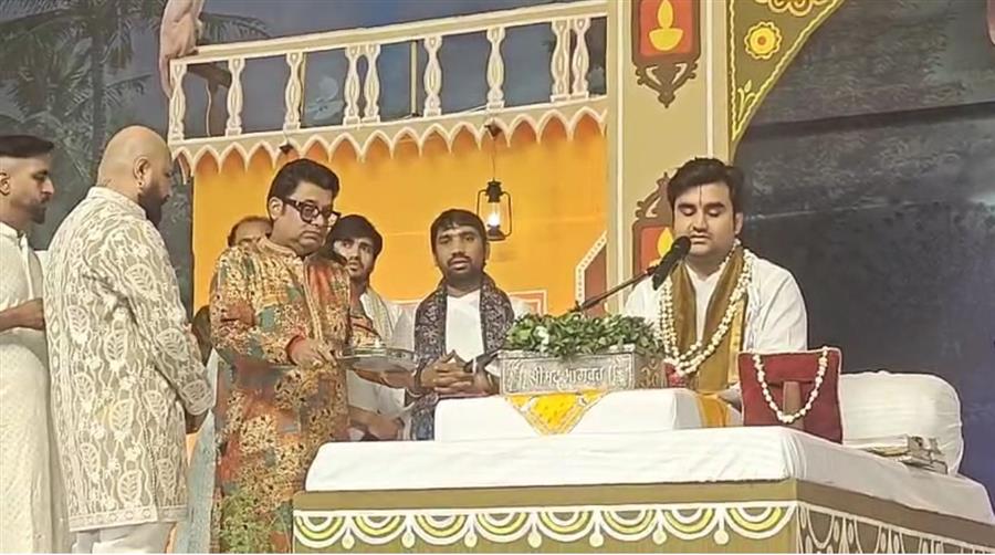 कथा माध्यम से वृंदावन की रज का महत्व भी बताया :- इंद्रेश महाराज 