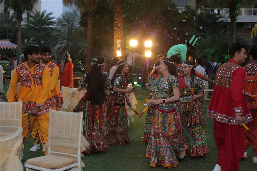 ओमैक्स रॉयल रेजीडेंसी ने लुधियाना की सबसे बड़ी डांडिया नाइट आयोजित की