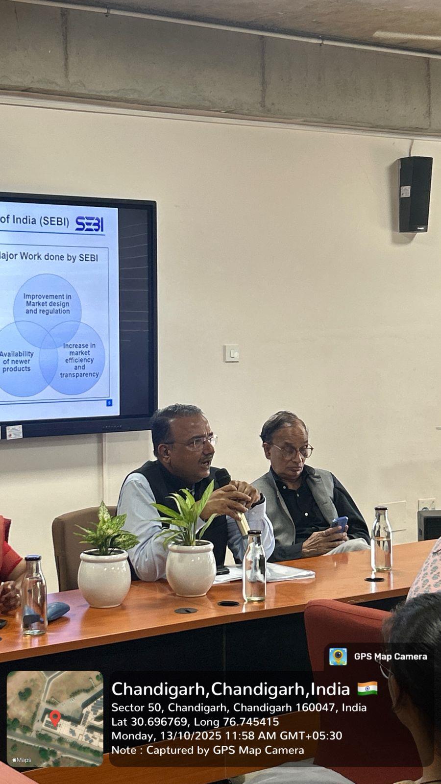जीसीसीबीए, सेक्टर 50, चंडीगढ़ में वित्तीय साक्षरता और निवेशक जागरूकता संगोष्ठी आयोजित