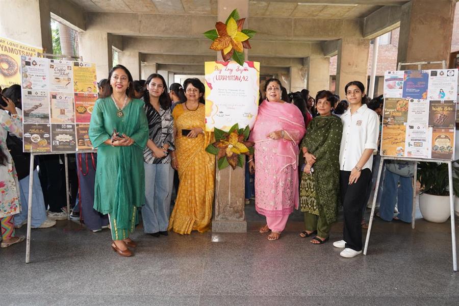 उद्यमोत्सव–42 : पीजी सरकारी कॉलेज फॉर गर्ल्स सेक्टर–42 में दिखी छात्राओं की उद्यमिता भावना