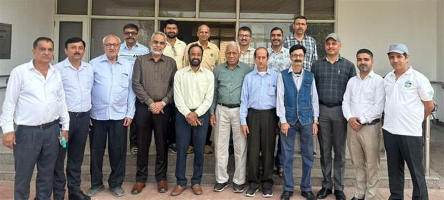 हिमाचल महासभा की मासिक बैठक सामुदायिक केंद्र सेक्टर 45 चंडीगढ़ में संपन्न हुई
