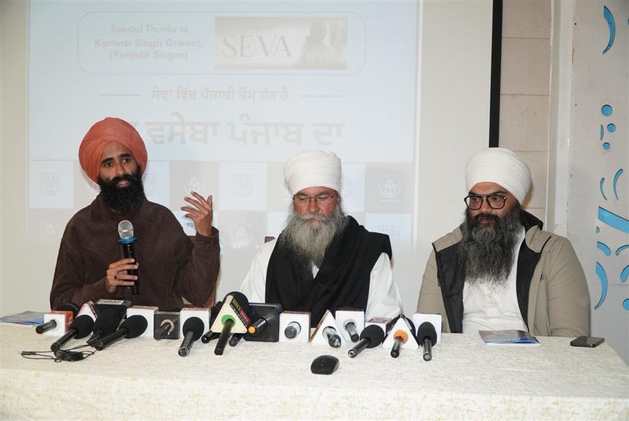 कंवर ग्रेवाल ने सेवा-द एंथम के शीर्षक के तहत अपना नया गीत सिख समुदाय के सेवा भाव को समर्पित किया