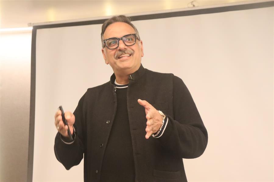 वर्ल्ड यूनिवर्सिटी ऑफ डिज़ाइन ने डिज़ाइन, ट्रांस-मीडिया और क्रिएटिव टेक्नोलॉजी में उभरते अवसरों पर प्रकाश डाला