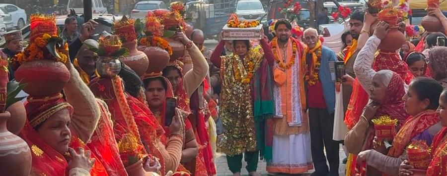 चंडीगढ़ में श्री शिव महापुराण कथा का भव्य शुभारंभ, कलश यात्रा में उमड़ा श्रद्धालुओं का सैलाब