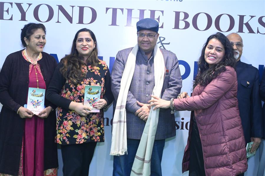 वुमानी ने अपनी दूसरी वर्षगांठ पर पहली पुस्तक ‘वुमानी की कहानियाँ’ का किया भव्य विमोचन