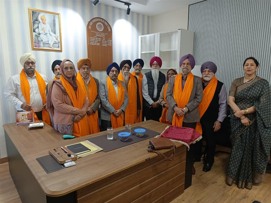 श्री गुरु हरकिशन सीनियर सेकेंडरी पब्लिक स्कूल सेक्टर 40 की नई कमेटी का किया गया गठन