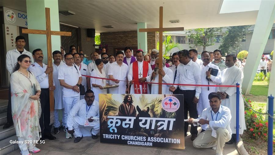 गुड फ्राइडे और ईस्टर के शुभ अवसर पर चंडीगढ़ शहर में क्रूस यात्रा का हुआ भव्य आयोजन