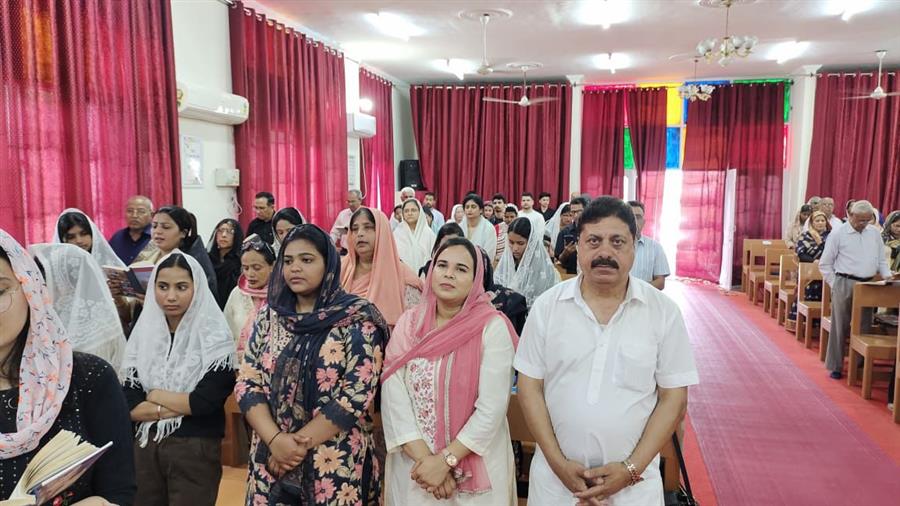 गुड फ्राइडे का दिन मानव जाति के लिए क्षमा और पापों से मुक्ति लेकर आता है: लॉरेंस मलिक 