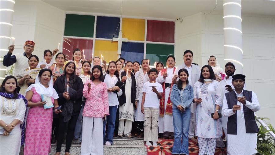 ईस्टर के शुभ अवसर पर क्राइस्ट दा किंग चर्च मे प्रार्थना सभा का अयोजन