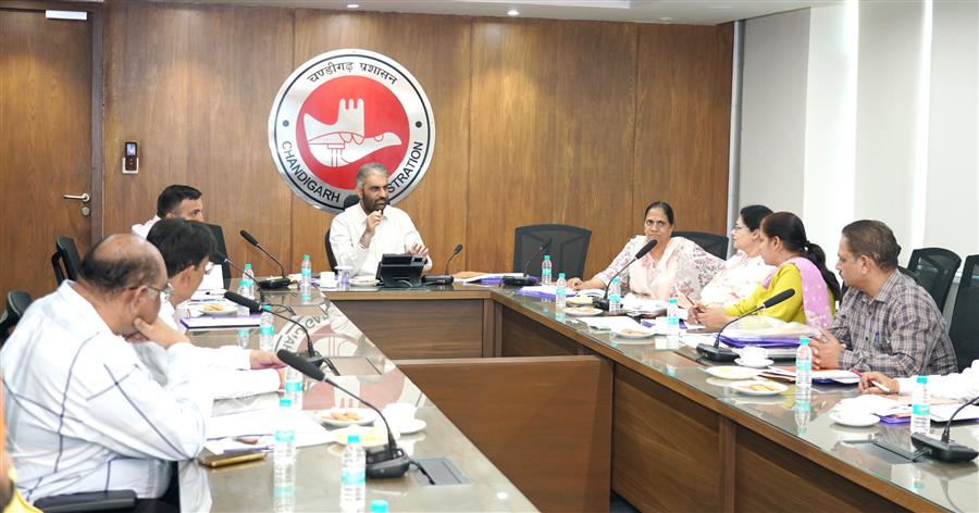 सचिव स्वास्थ्य की अध्यक्षता में  क्लिनिकल एस्टैब्लिशमेंट्स काउंसिल की बैठक