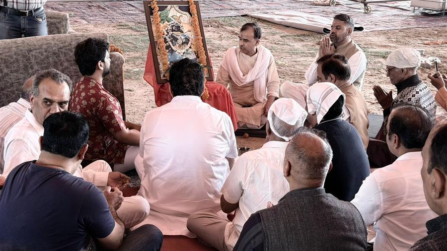 चंडीगढ़ में श्री पुंडरिक गोस्वामी की श्रीमद्भागवत कथा से पहले भूमि पूजन संपन्न, कल निकलेगी कलश यात्रा