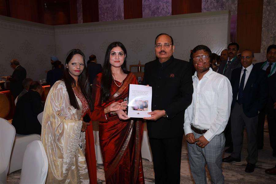 लक्ष्मी फाउंडेशन ने नालसा (नेशनल लीगल सर्विसेज ऑथोरिटी) कॉन्फ्रेंस में एसिड अटैक पीड़ितों की दुर्दशा को किया उजागर