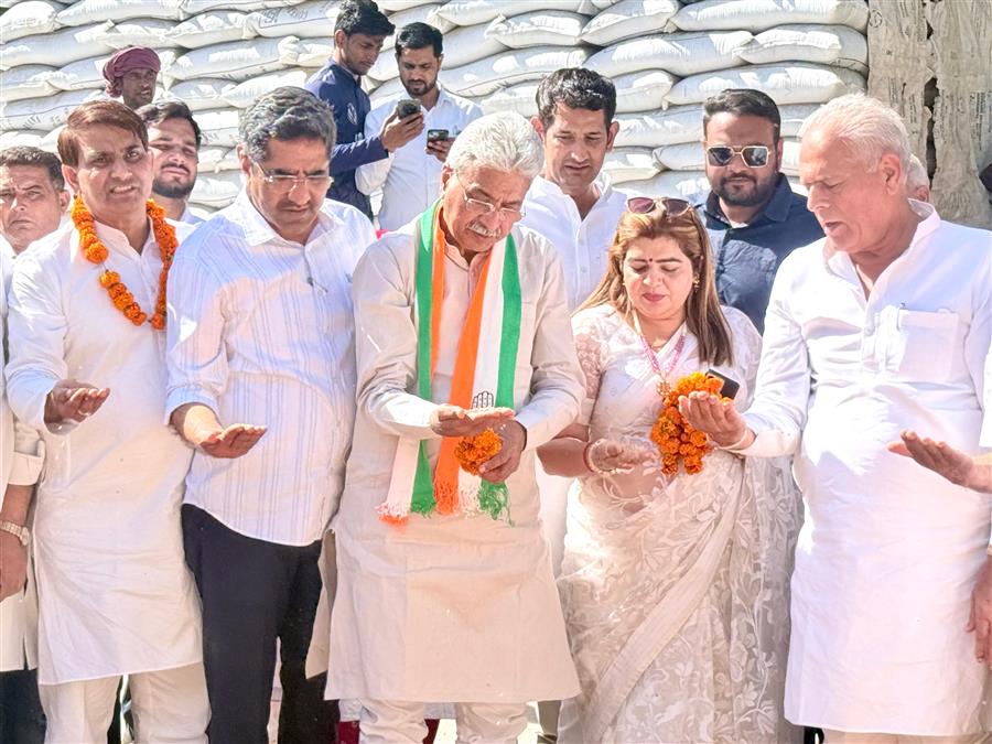 पलवल मंडी की बदहाल व्यवस्था पर गरजे राव नरेंद्र सिंह, किसानों की समस्याओं पर जताई गंभीर चिंता