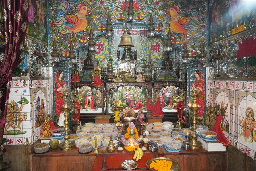 बुद्ध पूर्णिमा के पावन अवसर पर जय माता किनर मंदिर में विशेष धार्मिक कार्यक्रम आयोजित