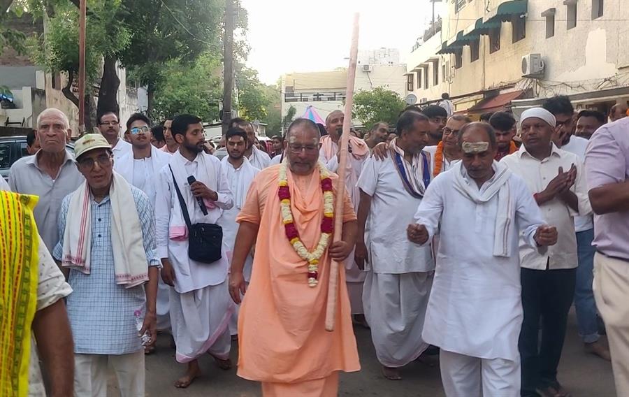 हरिनाम संकीर्तन से गुंजायमान हुआ चण्डीगढ़: सैक्टर-30 