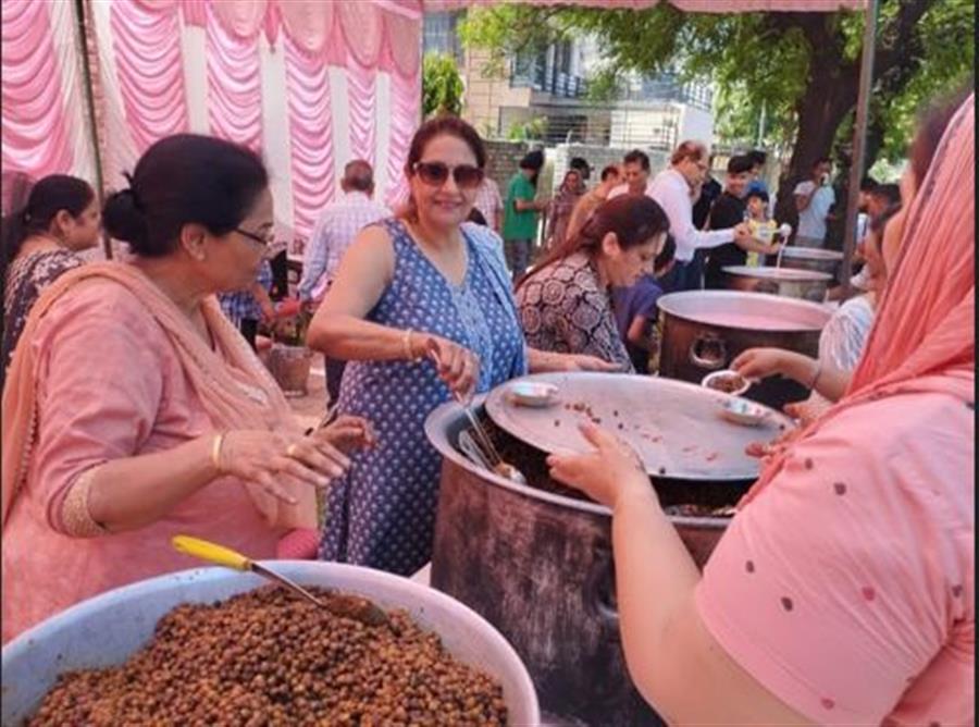 श्री गुरु अर्जन देव जी के शहीदी दिवस पर छबील कार्यक्रम का आयोजन