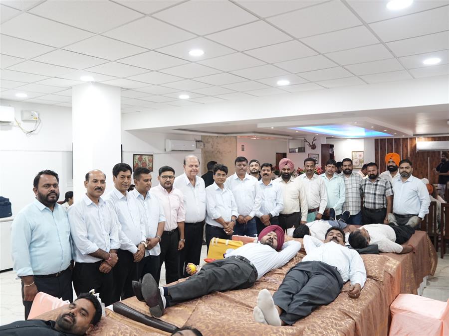 सीपीए द्वारा सुख फाउंडेशन के सहयोग से लगाए रक्तदान शिविर में 74 फोटोग्राफर्स ने किया रक्तदान